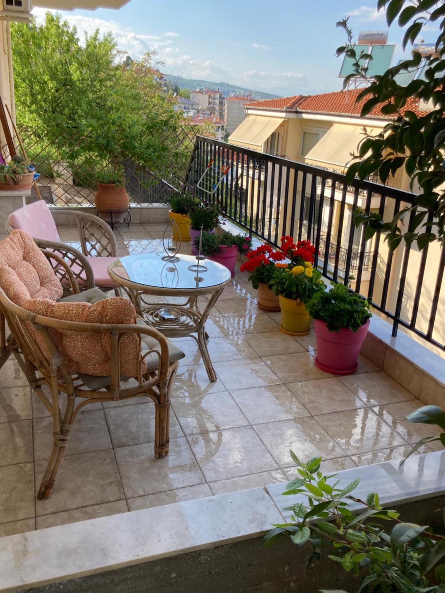 Small Apartment, Great View! ヴェリア エクステリア 写真